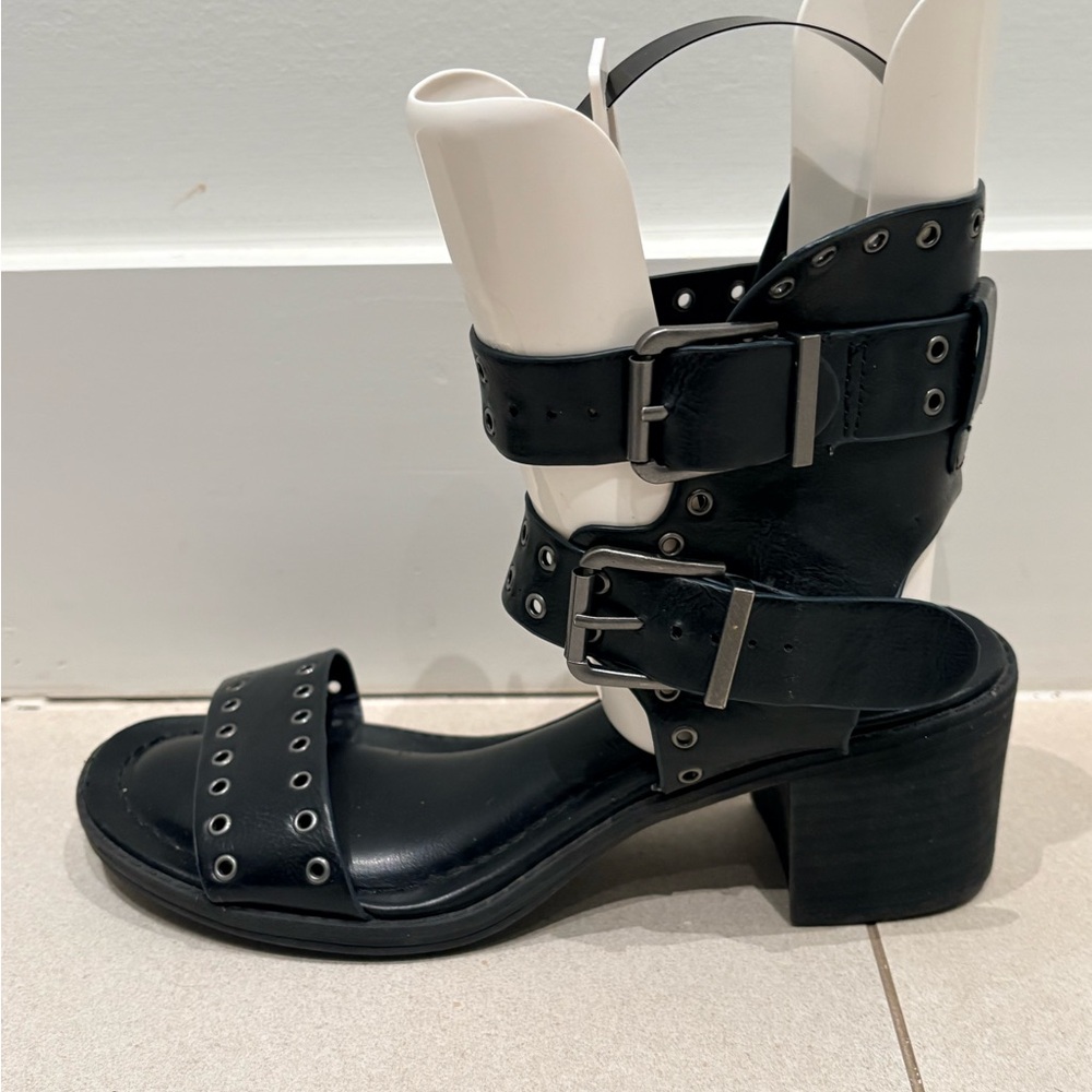 MIA Black Heeled Gladiator Buckle Heels